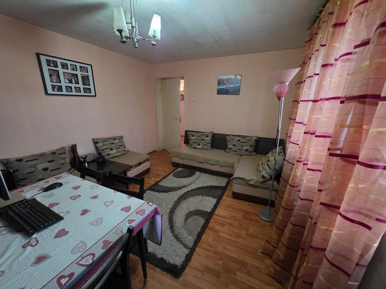 Apartament cu 2 camere decomandat în Kogălniceanu