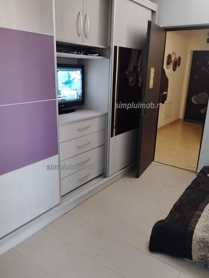 Apartament cu 2 camere decomandat, mobilat în Titan