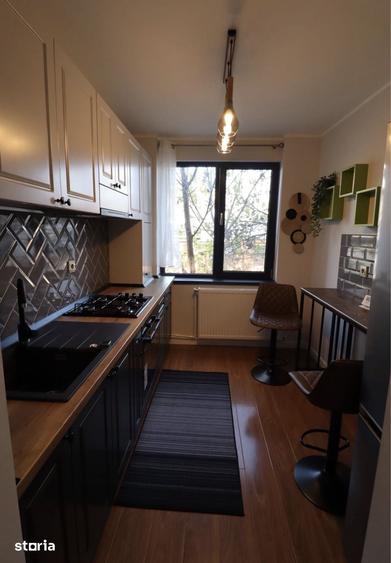 Apartament cu 2 camere semidecomandat în Central