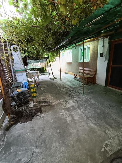 Casă cu 2 camere cu Teren 237 Mp în Central