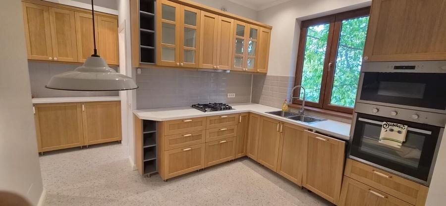 Apartament cu 3 camere decomandat în Foișorul de Foc