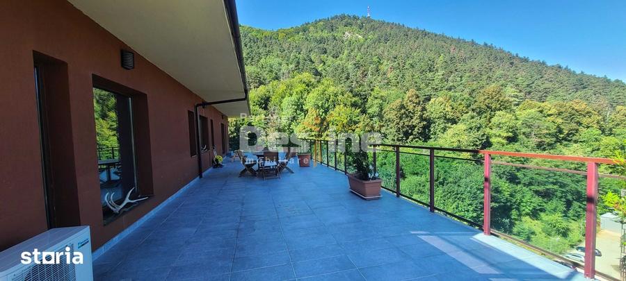 Apartament cu 3 camere în Valea Cetății