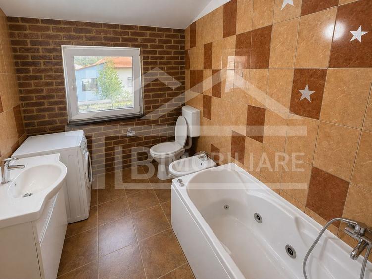 Casă cu 3 camere cu Canalizare în Gheorghe Doja