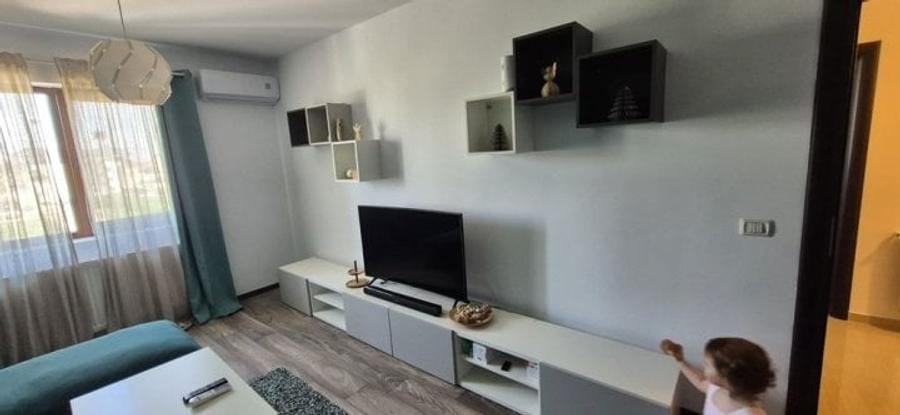 Ap 2 camere DOBROESTI, DECOMANDAT, LOC DE PARCARE SI CENTRALA PROPRIE - 1