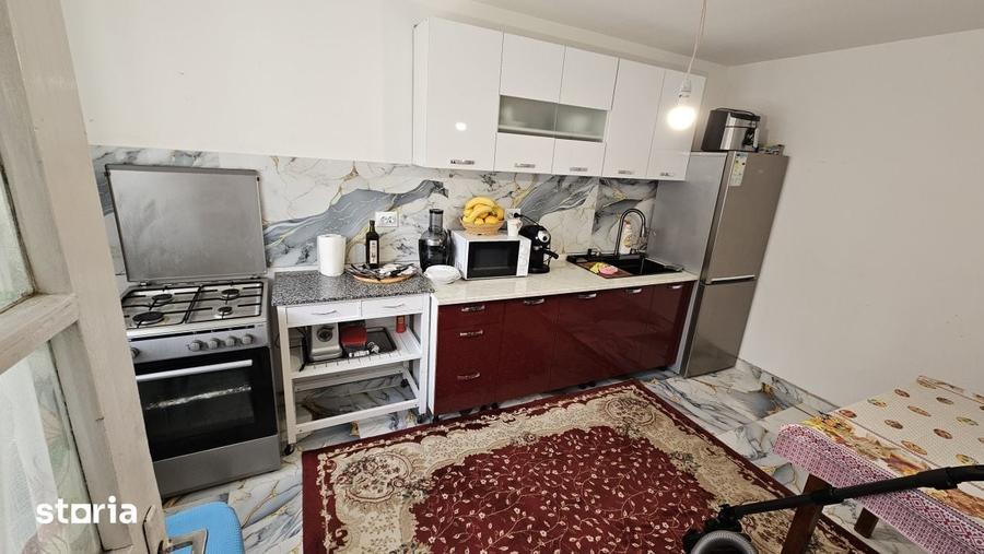 Casă cu 2 camere cu Teren 274 Mp în Central