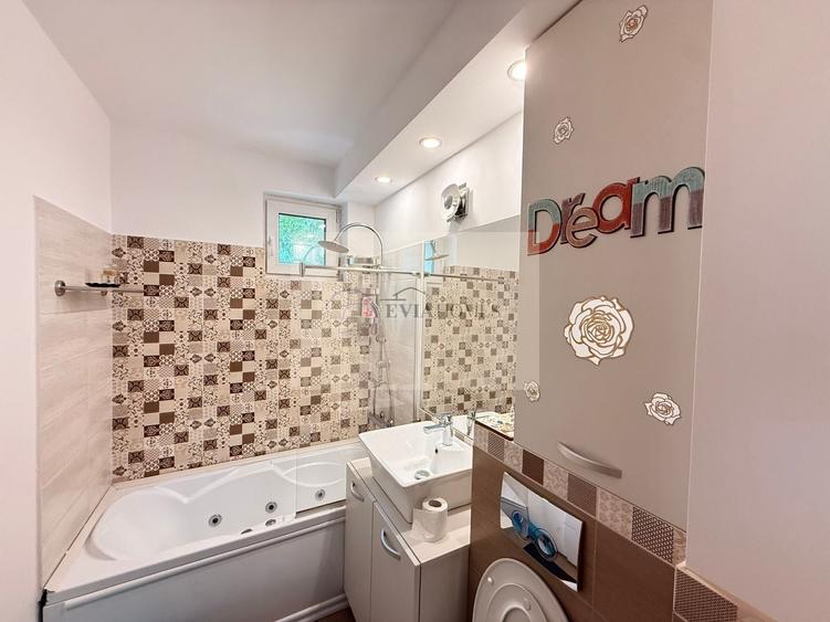 Apartament cu 3 camere decomandat, mobilat în Gheorgheni