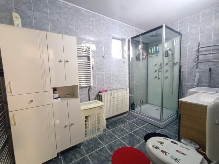 Casă individuală cu 4 camere cu Teren 454 Mp în Aiud