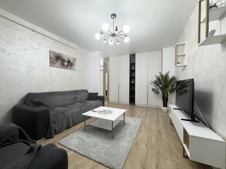 Apartament cu 2 camere decomandat, mobilat în Parcul Carol