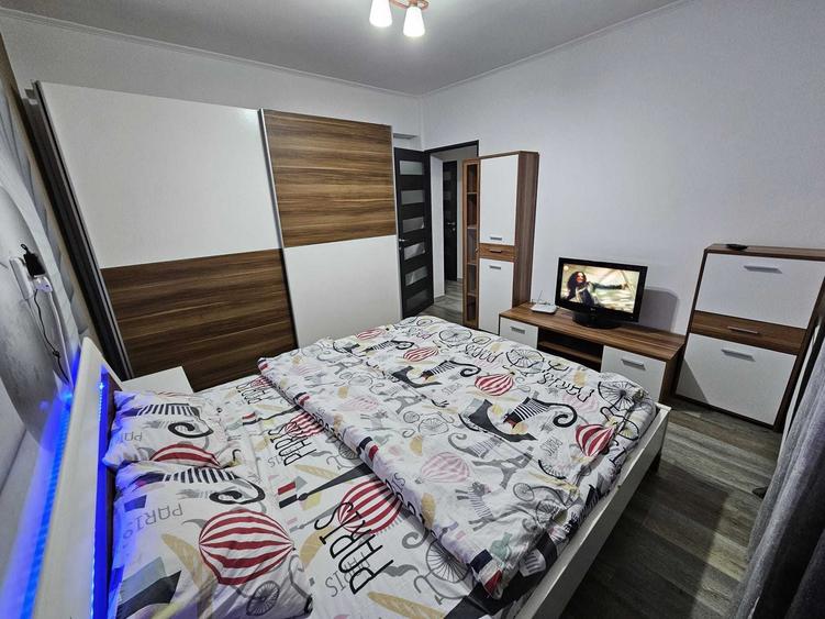 Apartament cu 2 camere decomandat în Ultracentral