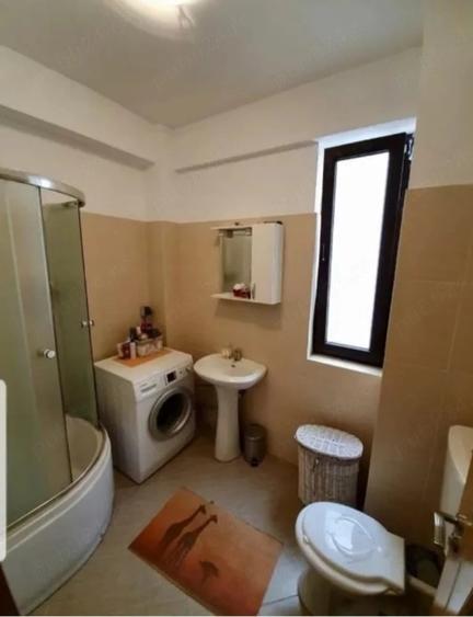 Garsonieră decomandată în Bucureștii Noi