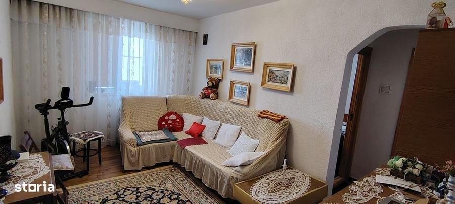 Apartament cu 3 camere în Central