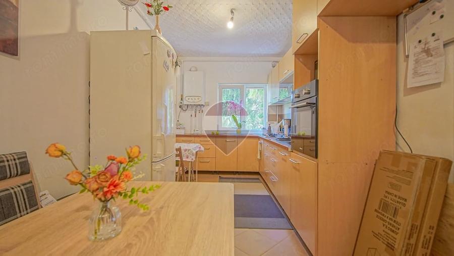 Apartament cu 2 camere decomandat în Răcădău