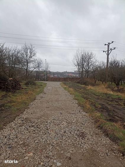 Teren de 455 mp, în Central