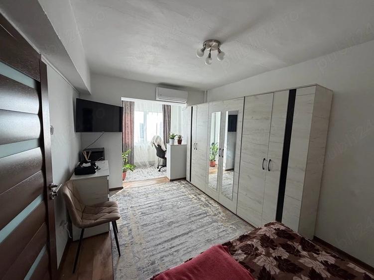 Apartament cu 2 camere decomandat în Lotus