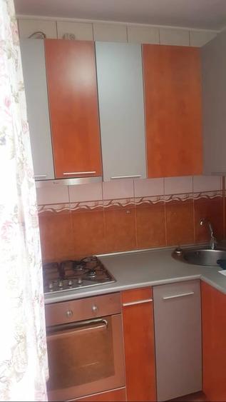 Garsonieră decomandată în Vitan