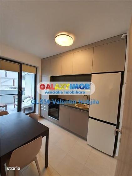 Apartament cu 3 camere în Băneasa