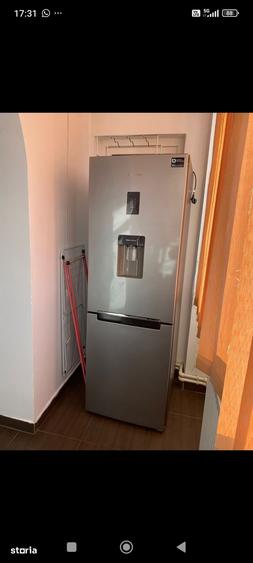 Apartament cu 3 camere decomandat în Ostroveni