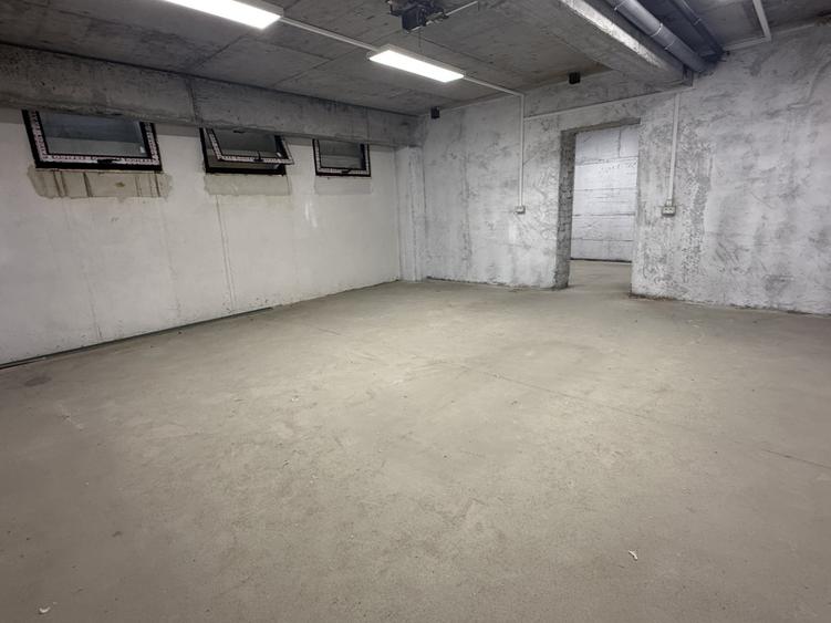 Birou, de 147 mp, în Moșilor