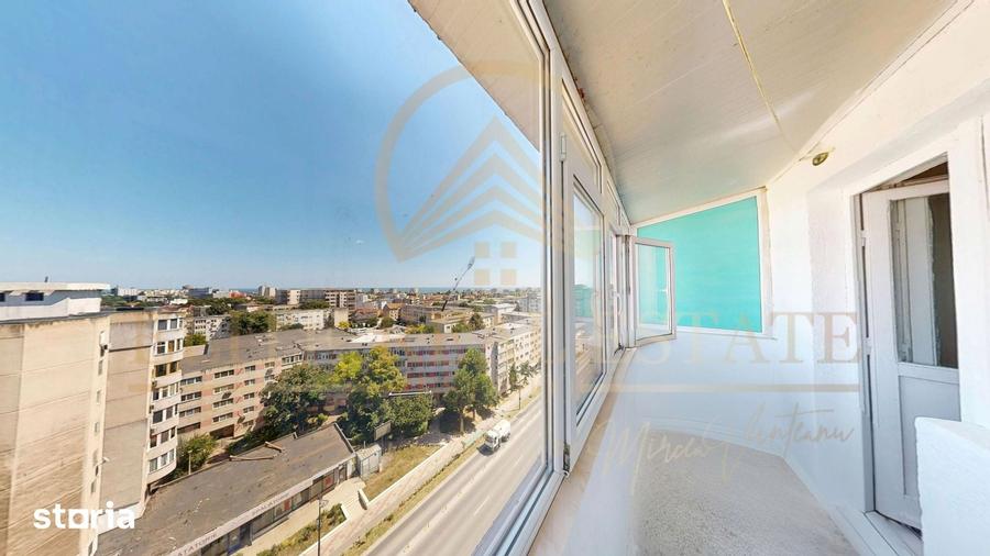 Apartament cu 3 camere decomandat în Coiciu