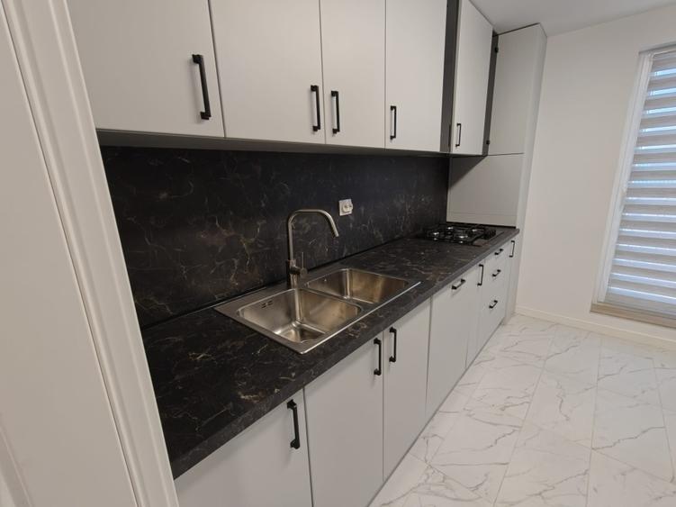 Apartament cu 2 camere decomandat, mobilat în Ștefăneștii de Jos
