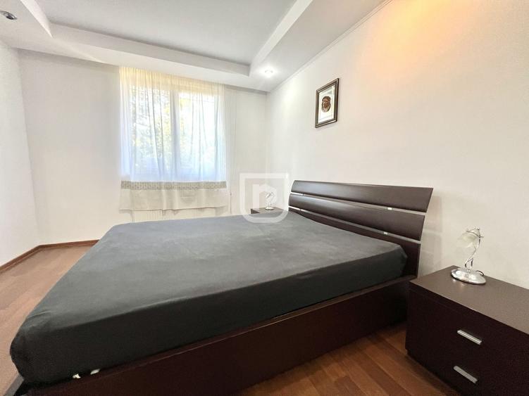 Apartament cu 2 camere semidecomandat, mobilat în Central
