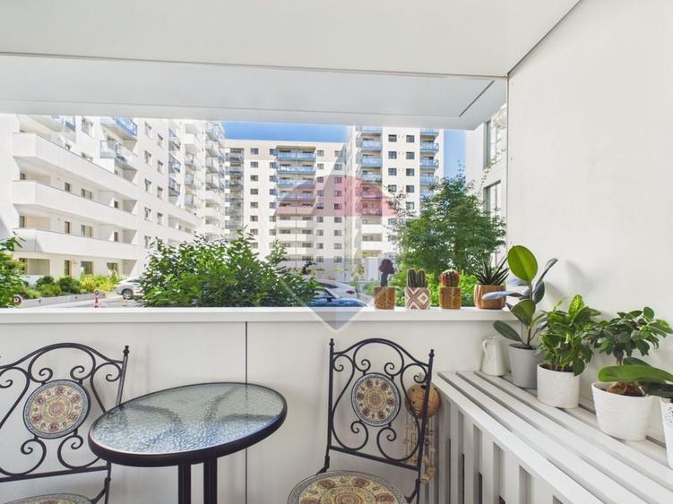 Apartament cu 3 camere decomandat în Periferie