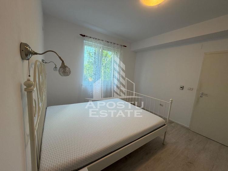 Apartament cu 2 camere semidecomandat, mobilat în Dumbrăvița