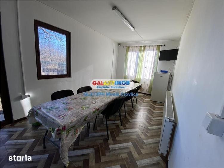 Casă cu 4 camere cu Teren 500 Mp în Central