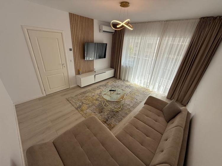 Apartament cu 2 camere decomandat, mobilat în Tătărași
