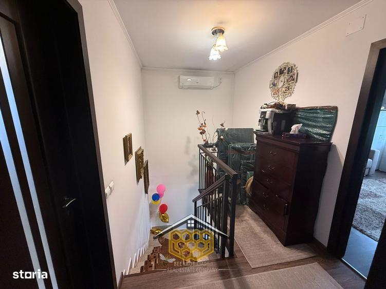 Casă cu 4 camere cu Teren 330 Mp în Bordei