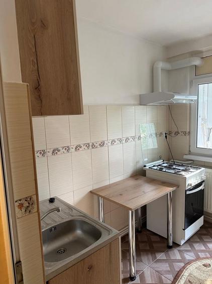 Apartament cu 2 camere semidecomandat în Țiglina 2