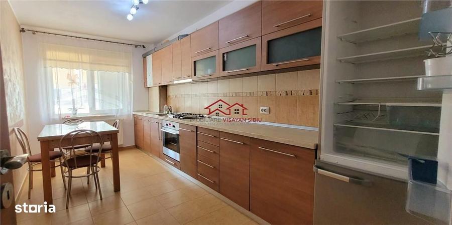 Apartament cu 2 camere decomandat, mobilat în Ștrand