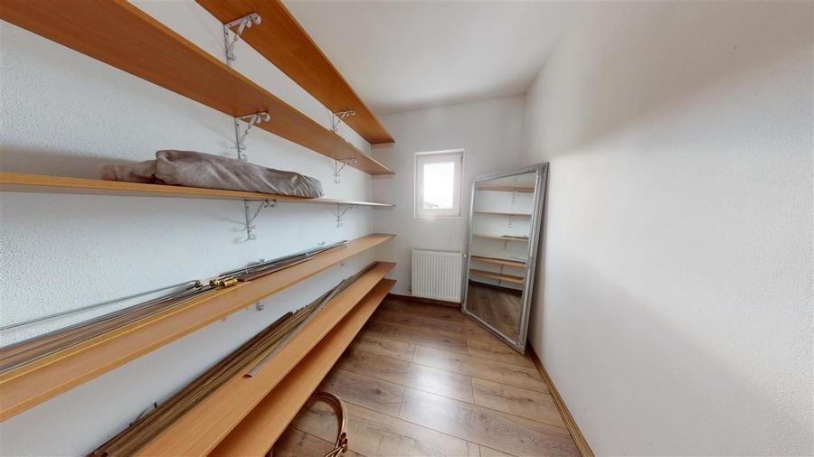 Duplex cu 4 camere cu Canalizare în Daia