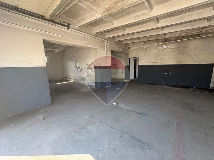 Spațiu industrial, de 140 mp, în Bartolomeu