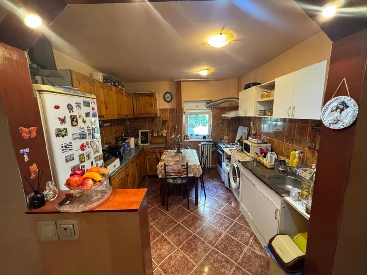 Apartament cu 2 camere semidecomandat, mobilat în Brazda lui Novac