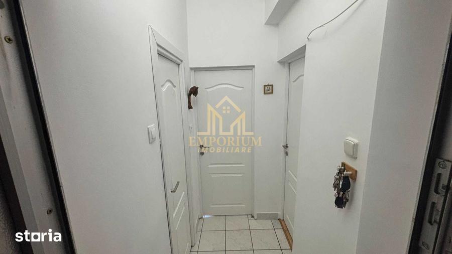 Apartament cu 2 camere decomandat în Gruia
