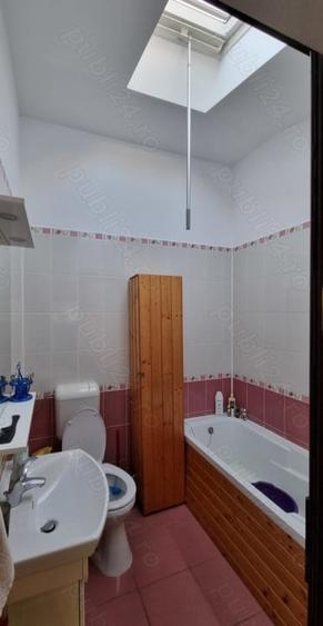 Casă individuală cu 3 camere cu Canalizare în Cișmigiu