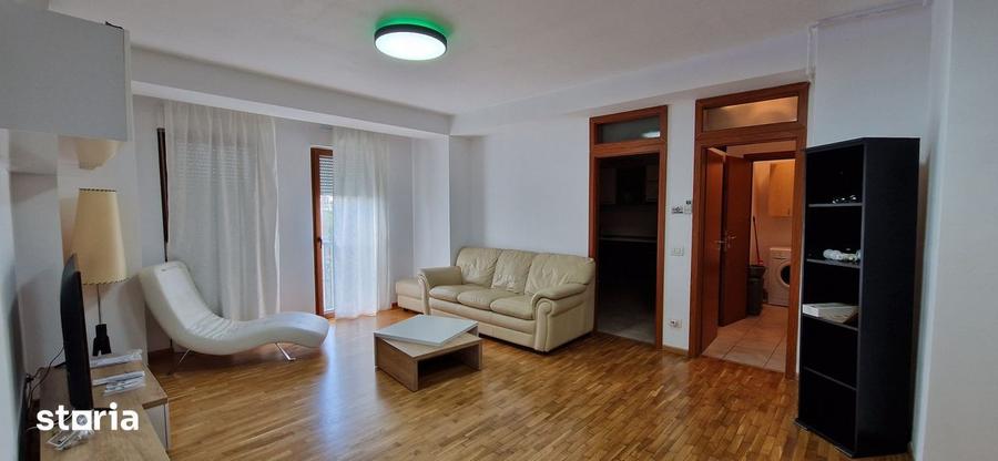 Apartament cu 3 camere, mobilat în Elisabetin
