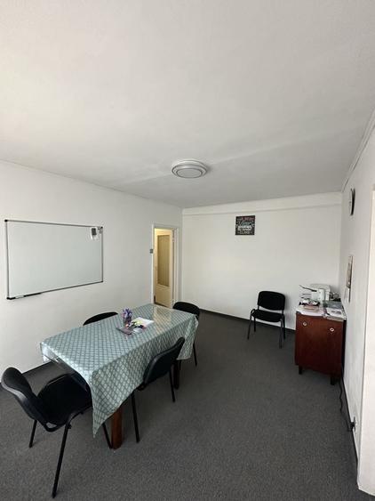 Apartament cu 2 camere semidecomandat în Nufărul