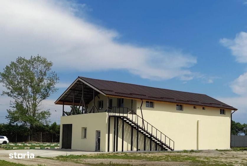 Spațiu comercial, de 1,000 mp, în Brazi