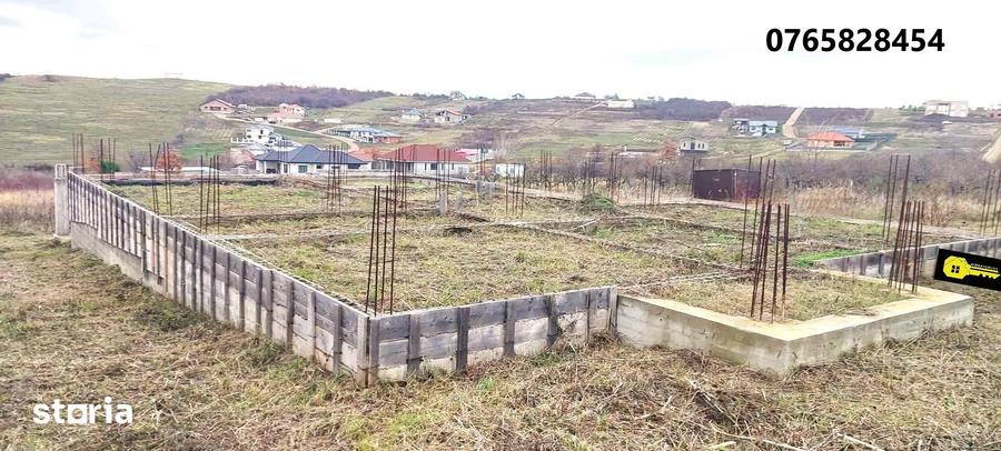 Teren de 900 mp, în Central