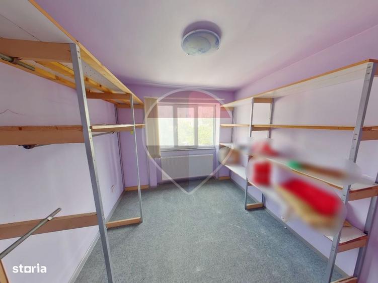 Apartament cu 4 camere în Central