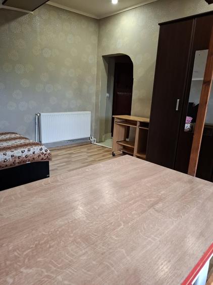 Garsonieră decomandată în Uverturii