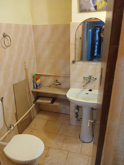 Apartament cu 4 camere decomandat în Steaua