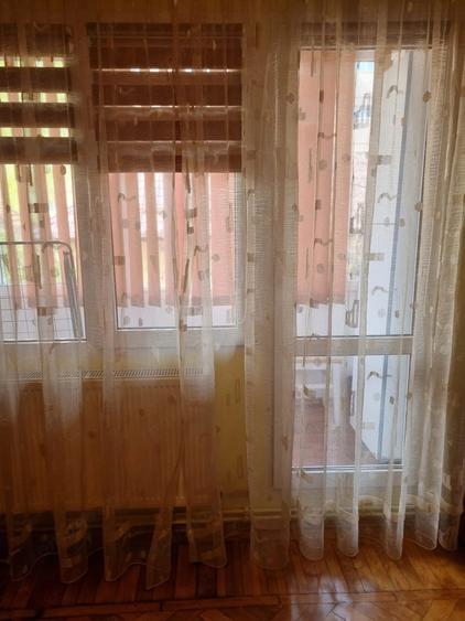 Apartament cu 2 camere decomandat în Planete