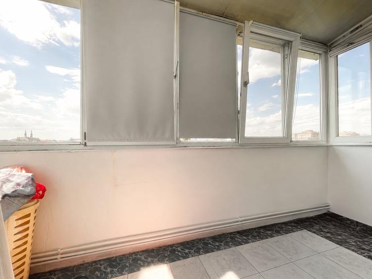 Apartament cu 2 camere semidecomandat, mobilat în Spitalul Județean