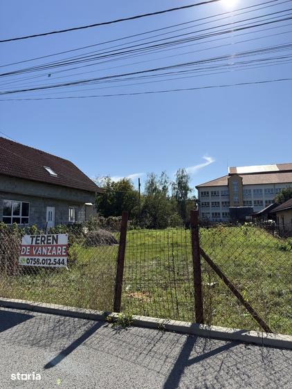 Teren de 800 mp, în Central