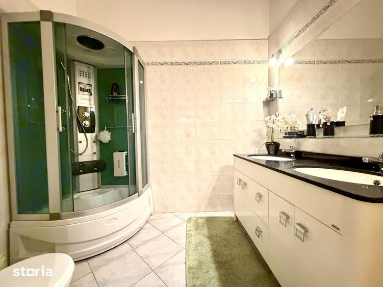 Apartament cu 4 camere în Central