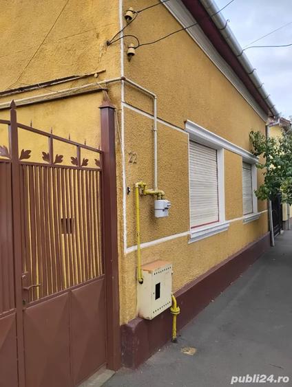 Casă cu 3 camere cu Teren 310 Mp în Grădiște