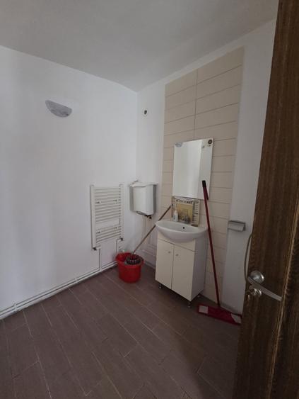 Spațiu comercial, de 50 mp, în Km 4-5
